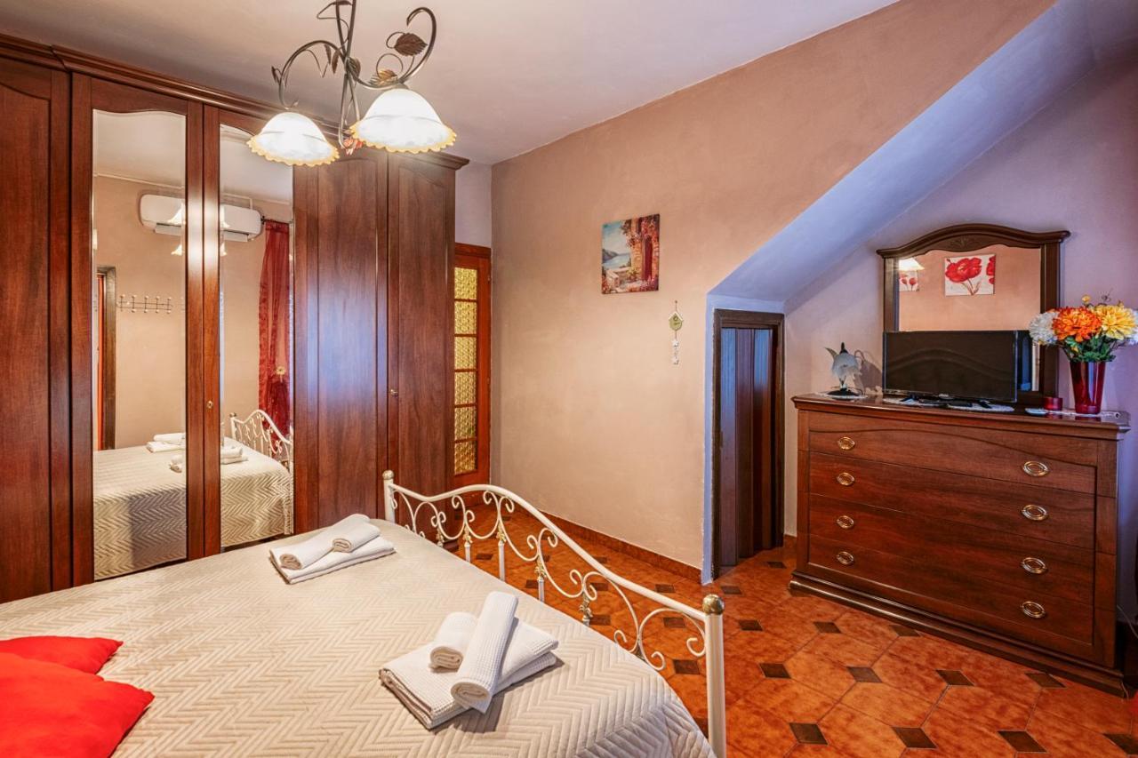 B&B Borgo Antico Papasidero Exterior foto